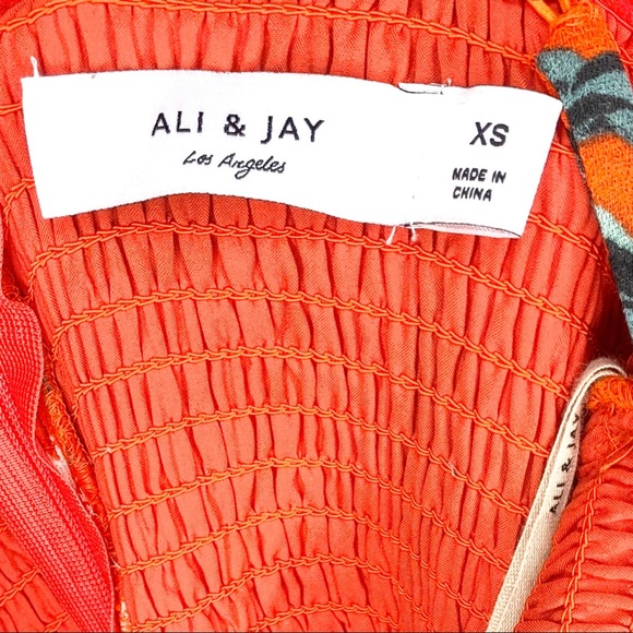 ALI & JAY Sangaria Floral Ruffle Pants Jumpsuit XS - Picture 6 of 8